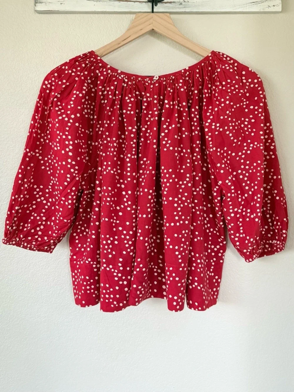 MADEWELL S Shirred Puff-Sleeve Top in Dot • Festival Red Classic Scattered Dots